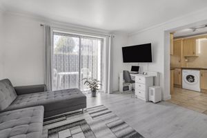 Photo 15- click for photo gallery